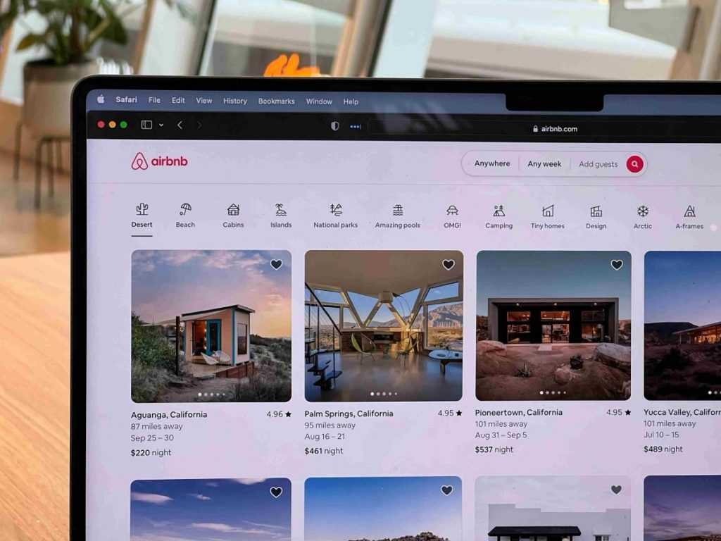 Airbnb отдал поддержку искусственному интеллекту — и теперь экономит на каждом бронировании