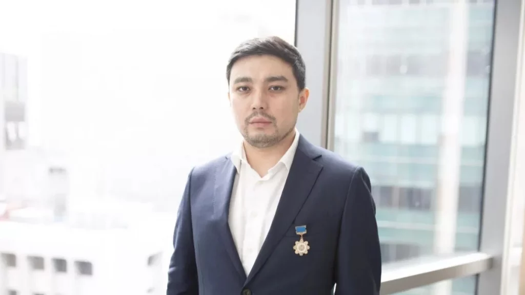 Олжас Жиенкул: как казахстанец из Сингапура поднял $3 млн на AI-платформу для управления капиталом