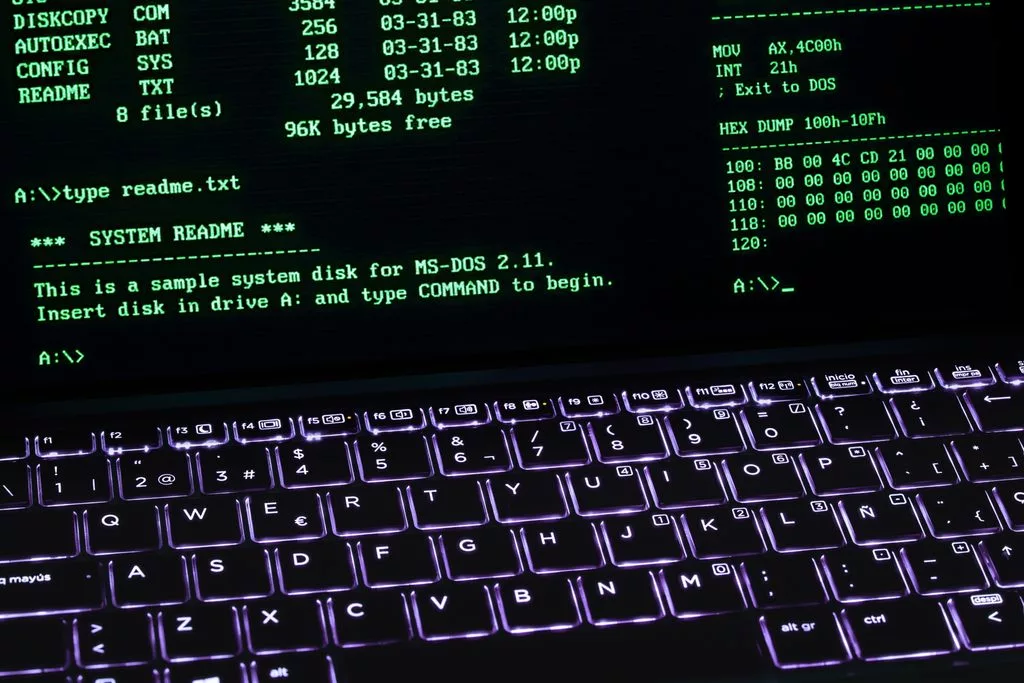 Иллюстрация 2: Подписчики Codex фиксируют падение недельных лимитов вдвое. Проверить это невозможно: OpenAI не публикует цифры