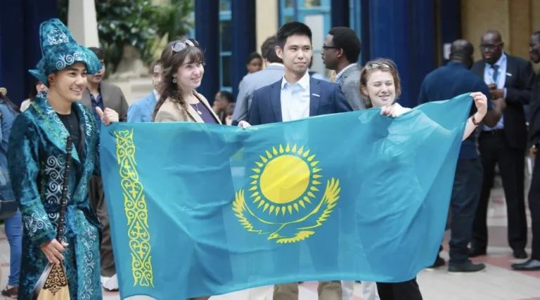 Chevening открыла приём заявок из Казахстана на полностью финансируемую магистратуру в Великобритании